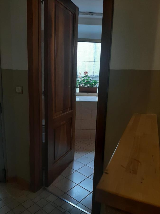 Alloggi Piazza Umberto Primo Pacentro Exterior foto
